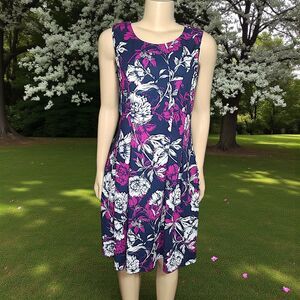 MIK Sleeveless Floral Dress